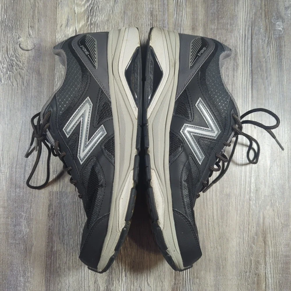 New Balance 1540v3 Running Sneakers Men's Size 12 D Gray Low Top Comfort Shoes